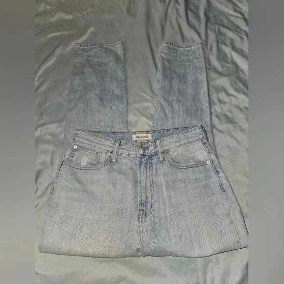 Madewell Denim - Madewell curvy perfect Jean